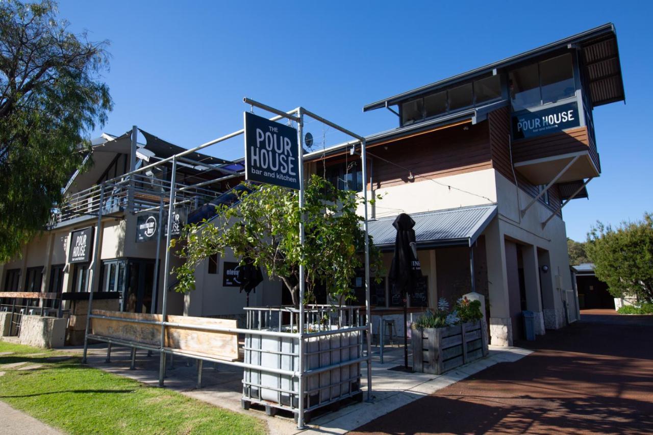Dunsborough Apartments & Suites Εξωτερικό φωτογραφία