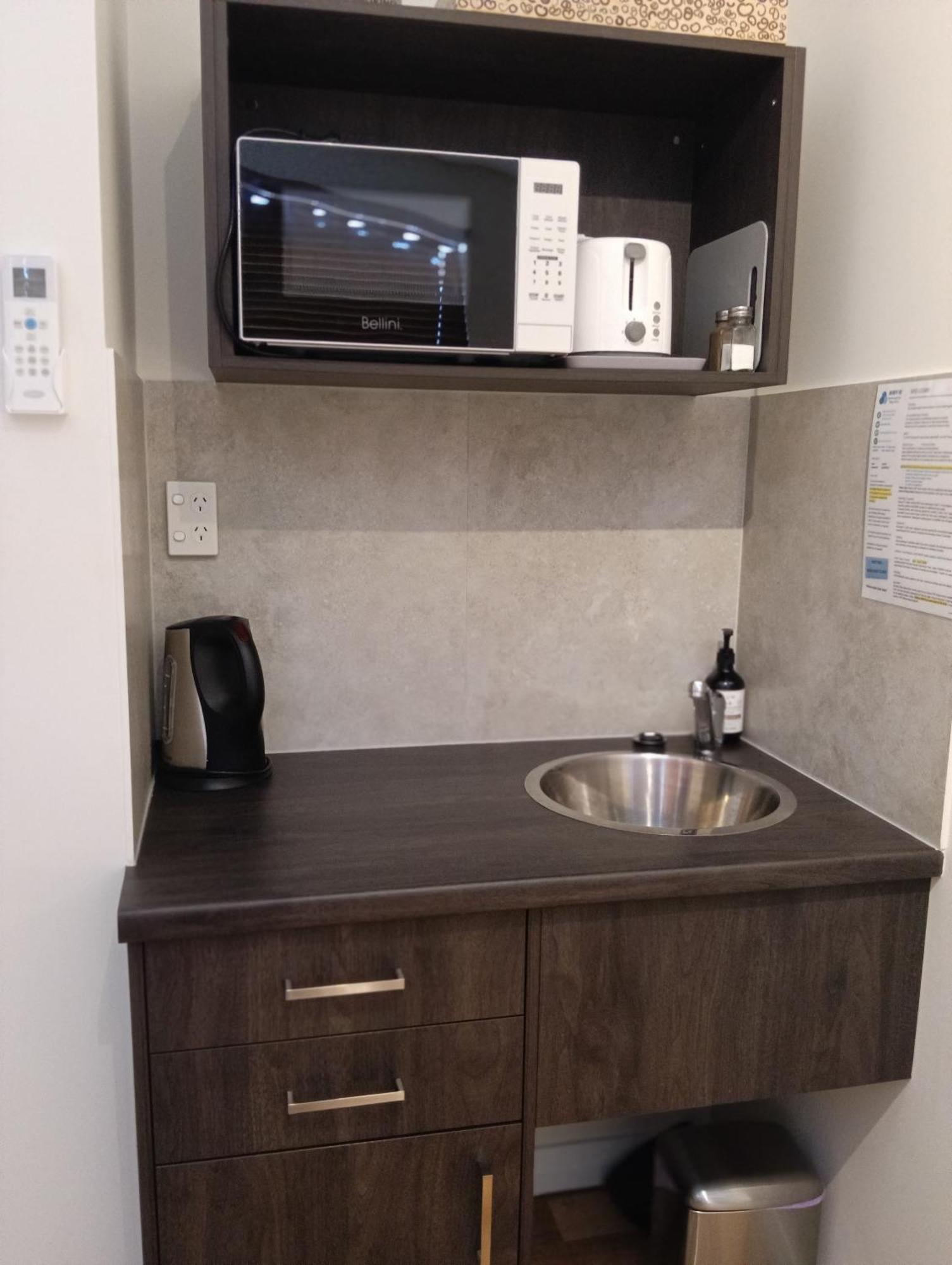 Dunsborough Apartments & Suites Εξωτερικό φωτογραφία